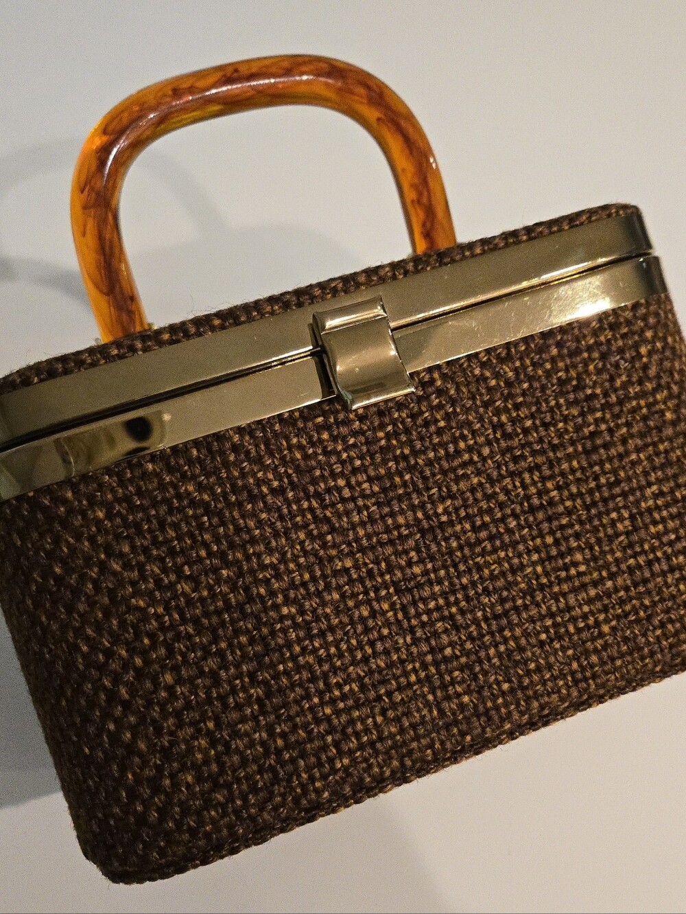 Vtg. Julius Resnick Brown Tweed Box Purse W/Lucite Handles